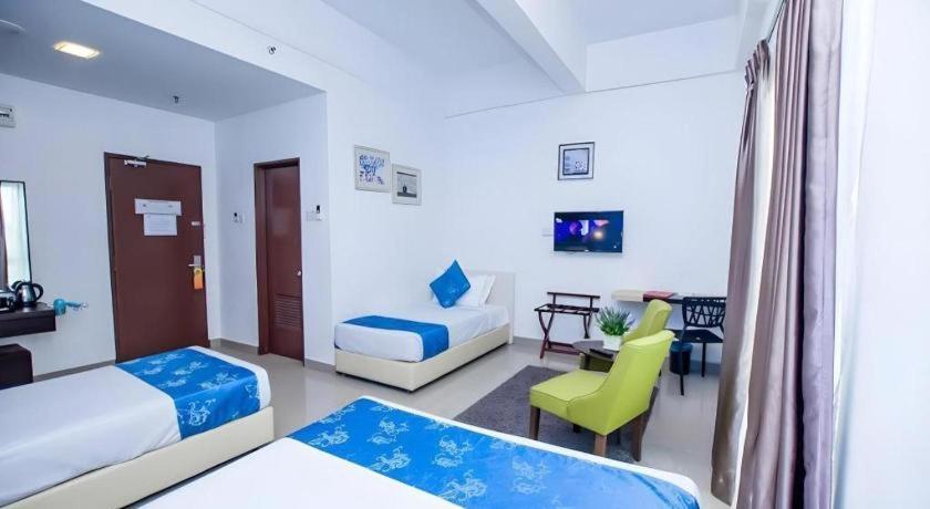 โฮเต็ล โกเบมาส เมลากา Hotel Malacca ภายนอก รูปภาพ