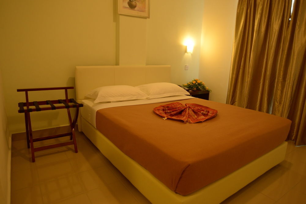 โฮเต็ล โกเบมาส เมลากา Hotel Malacca ภายนอก รูปภาพ